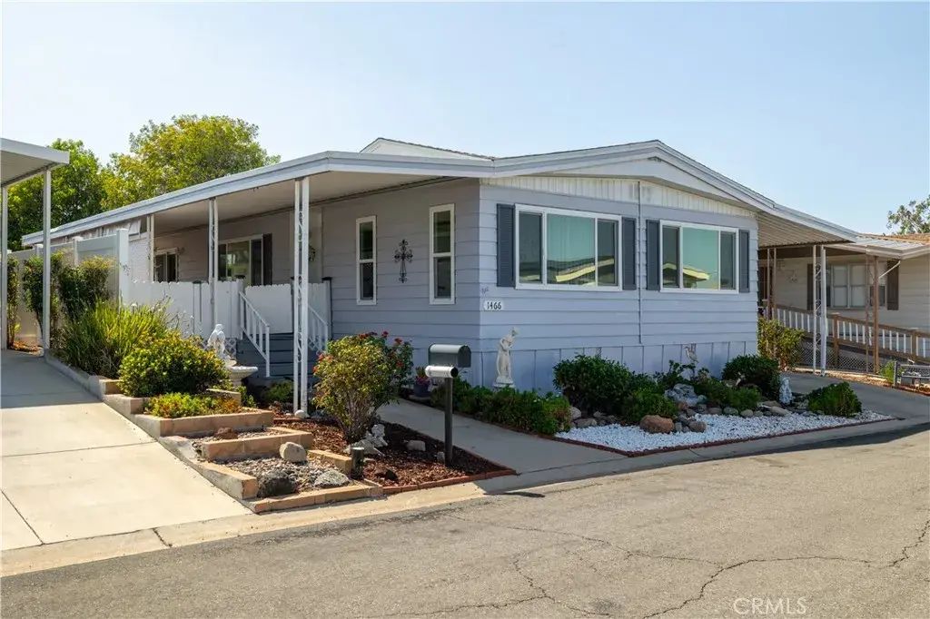 1466 Glengrove Square, Corona