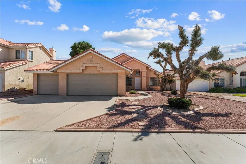 5546 Laurel Avenue, Palmdale