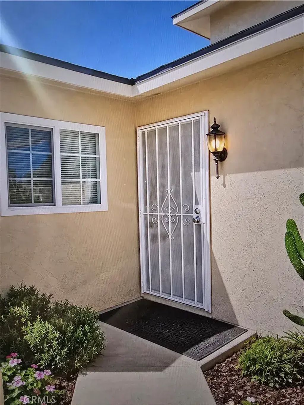 3700 Mountain 6f, San Bernardino