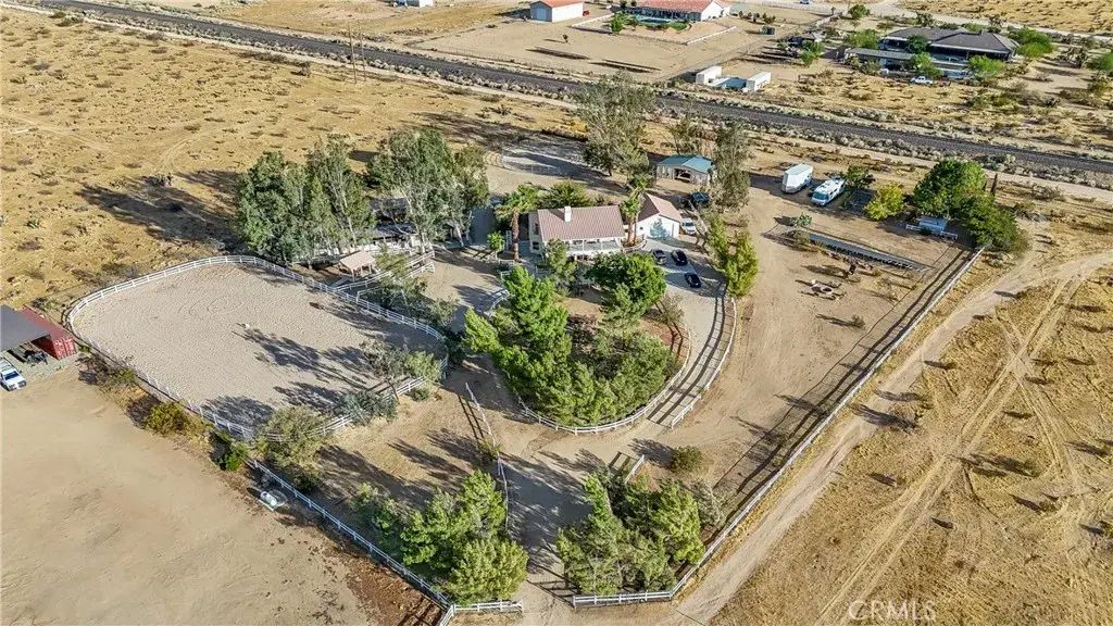 10431 Tussing Ranch Court, Apple Valley