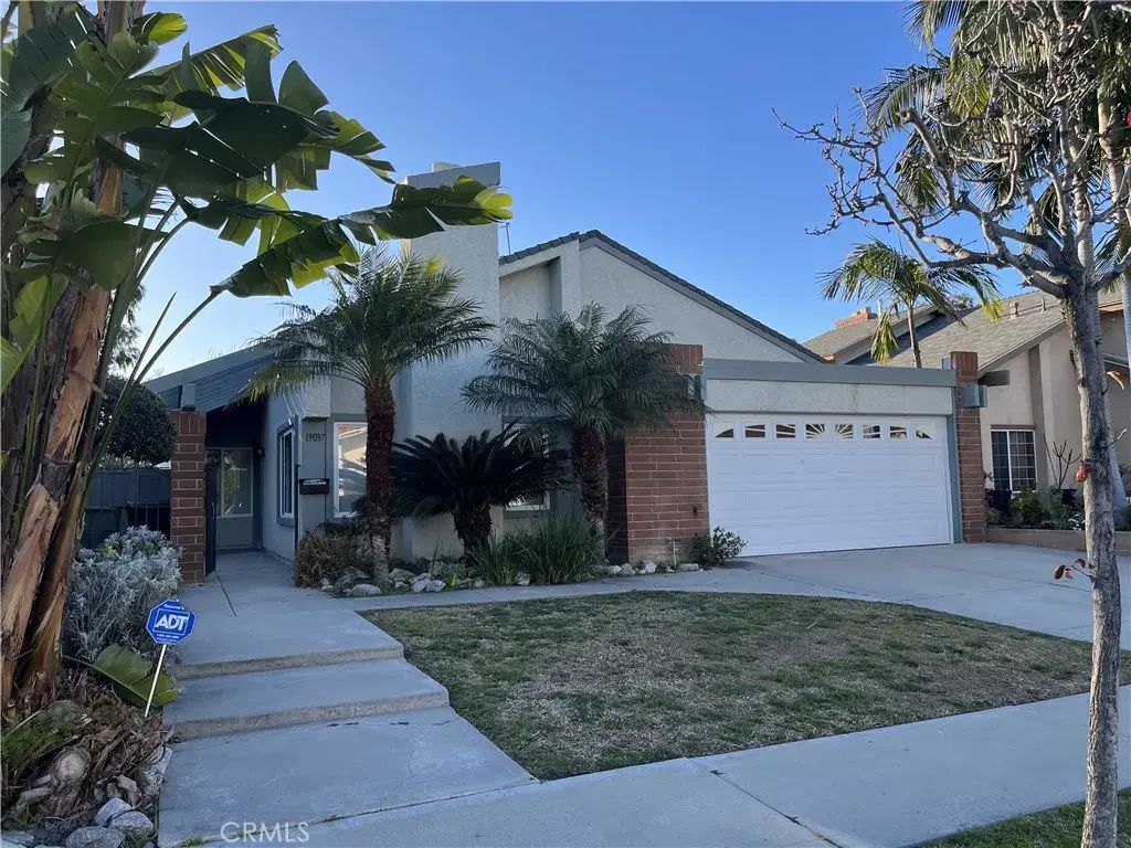 19037 Jeffrey Avenue, Cerritos