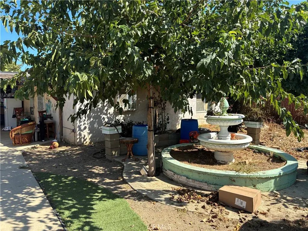 6348 Mann, Jurupa Valley