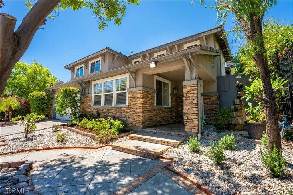 7701 Jordan, Canoga Park