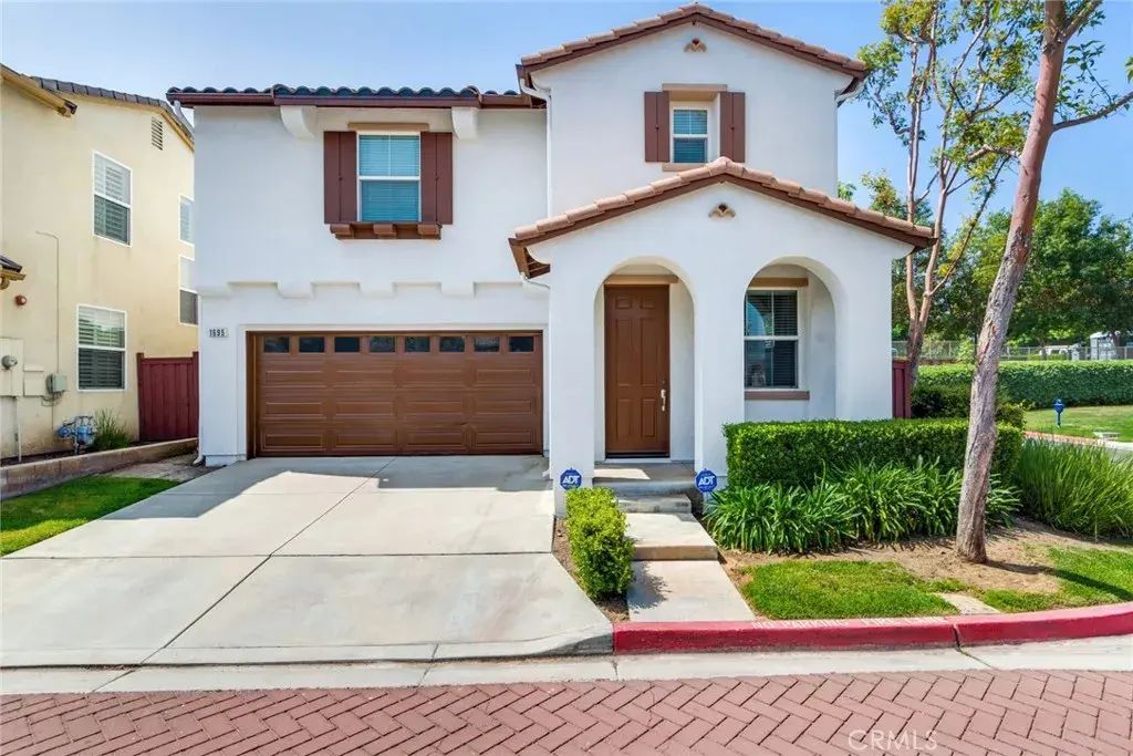 1695 Hyacinth Avenue, Redlands
