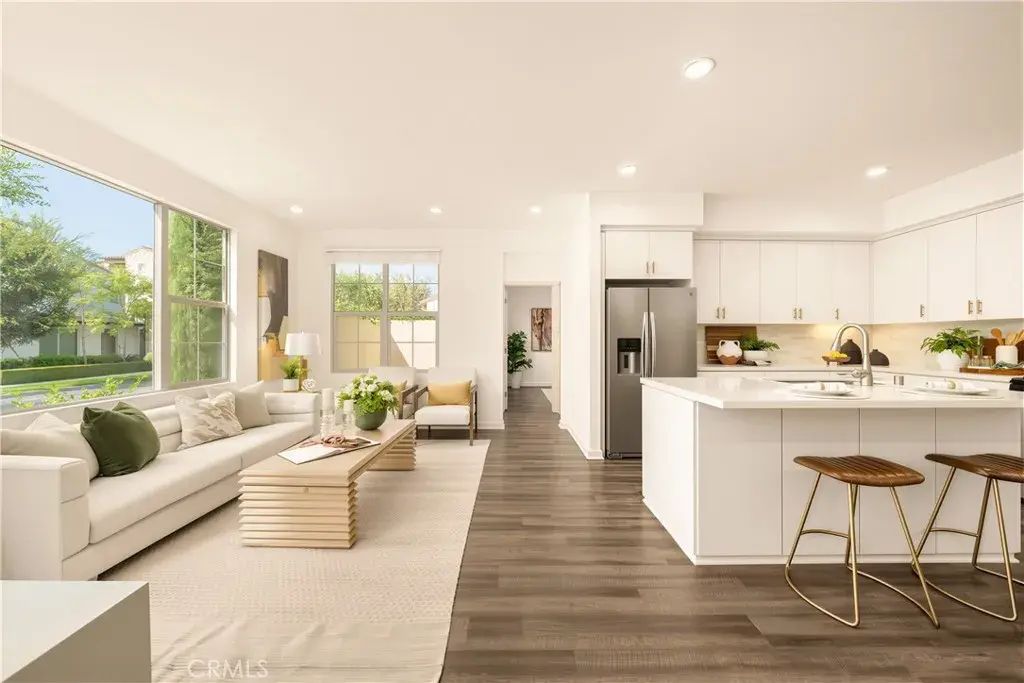 56 Bay Laurel, Irvine