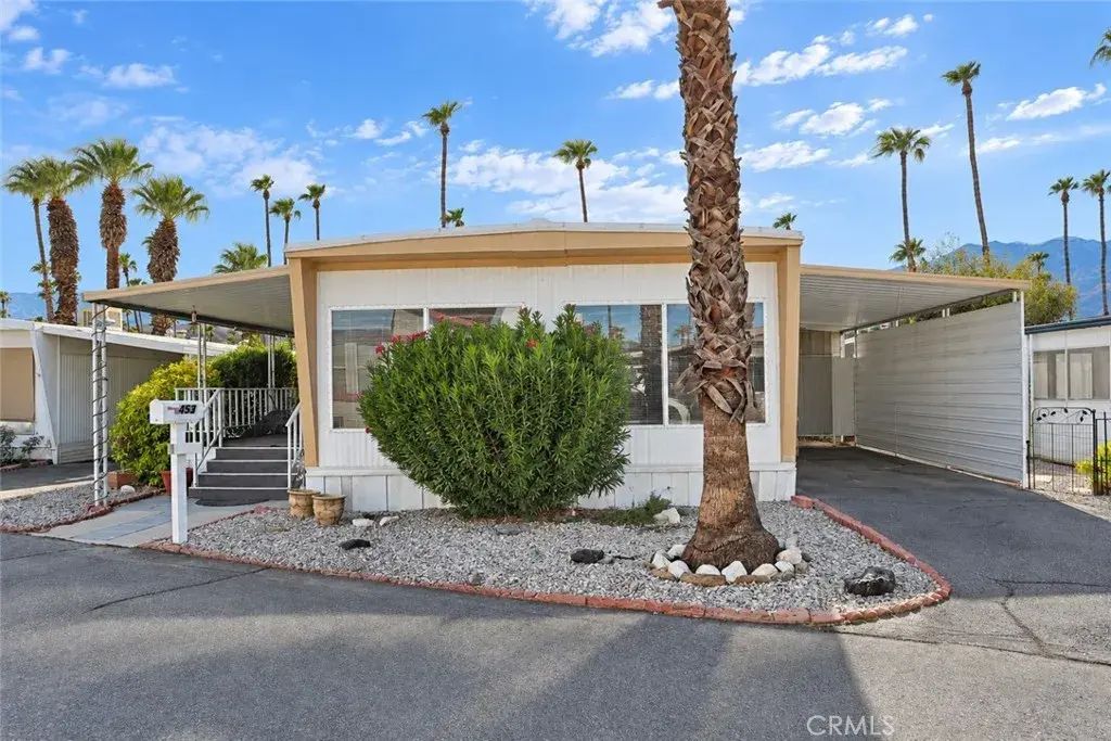 453 Little Deer, Cathedral City