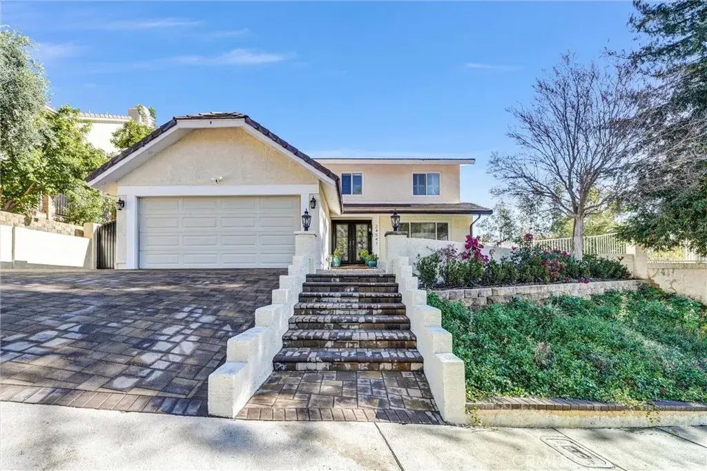 24541 Gardenstone Ln, West Hills