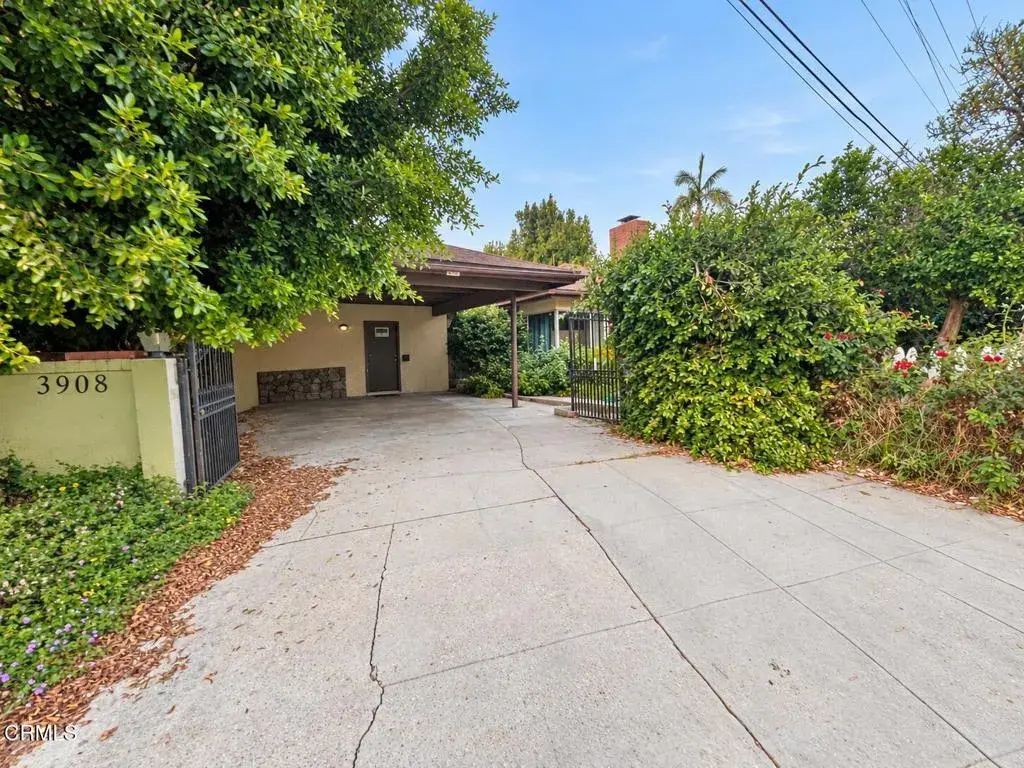 3908 Vineland Avenue, Studio City