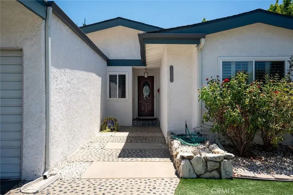 13042 Aetna Street, Valley Glen
