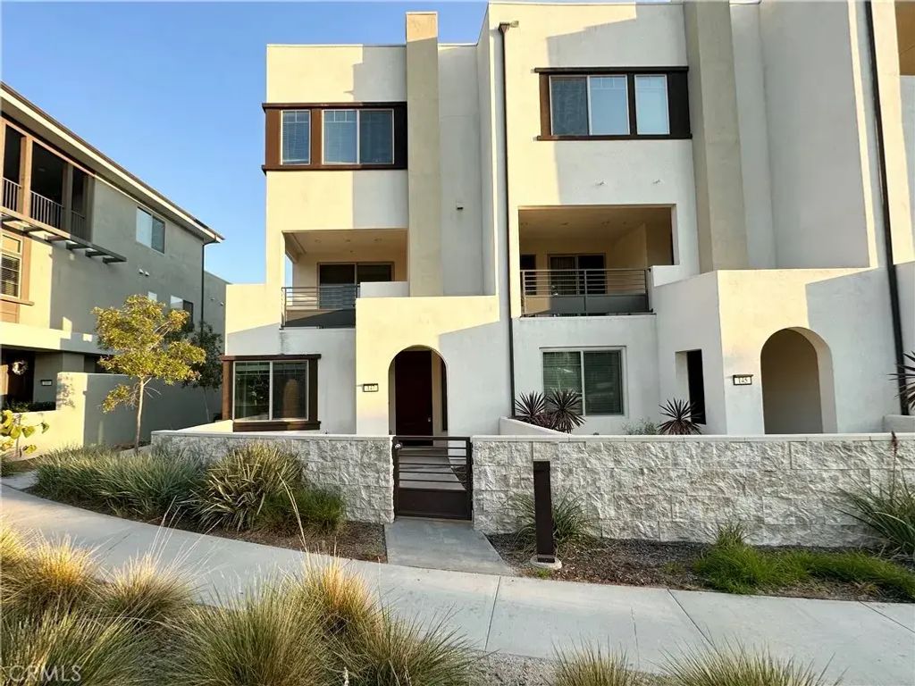 147 Episode, Irvine