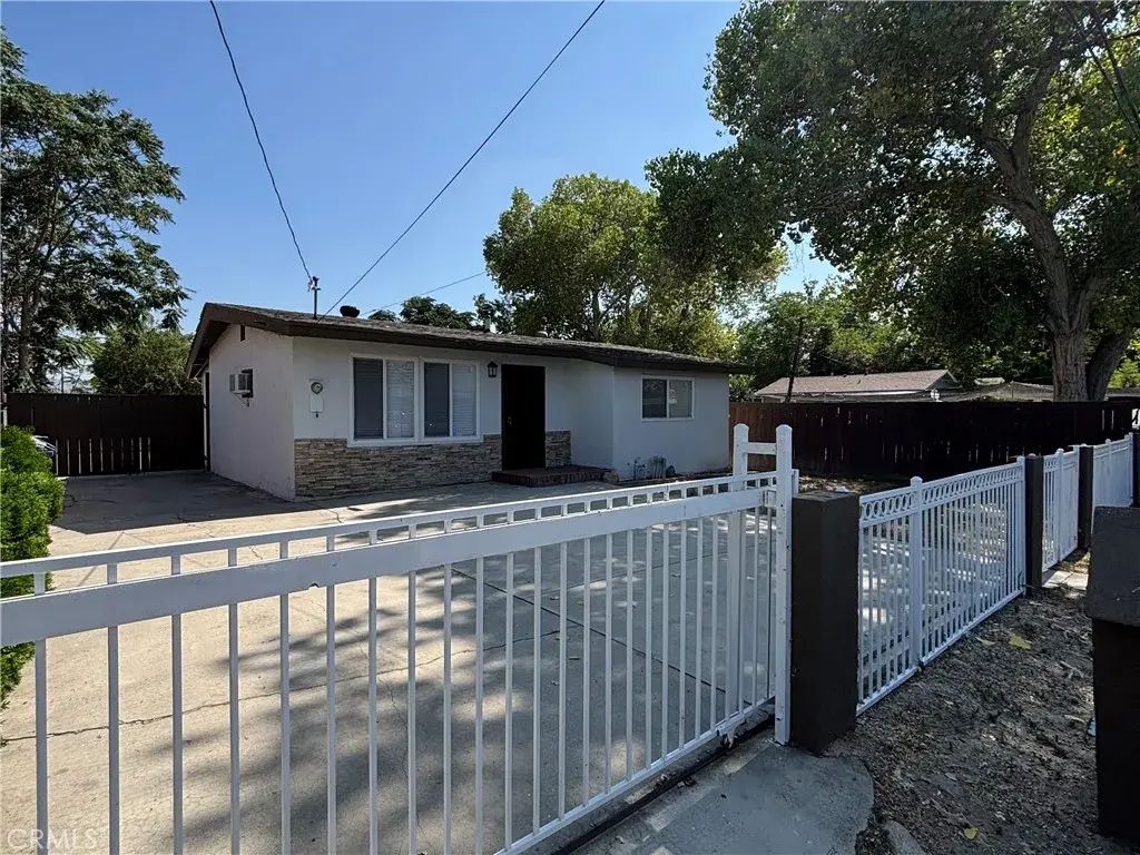 885 San Jacinto, San Bernardino