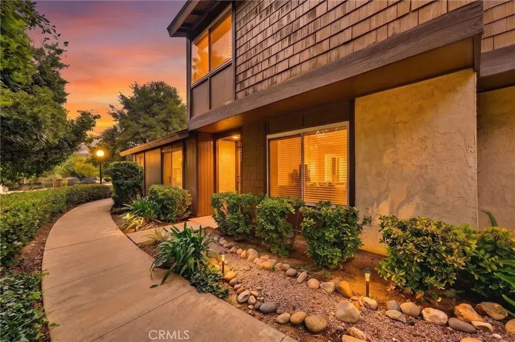 1285 Tarryglen Ln, San Dimas