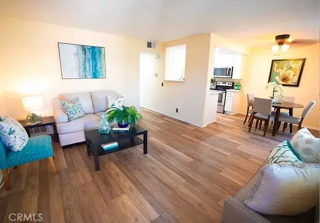 638 Bridgeport, Fullerton