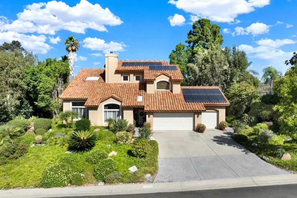 11538 Shadow Ranch Road, La Mesa