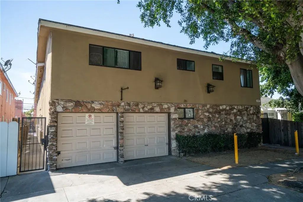 1137 Junipero Avenue, Long Beach