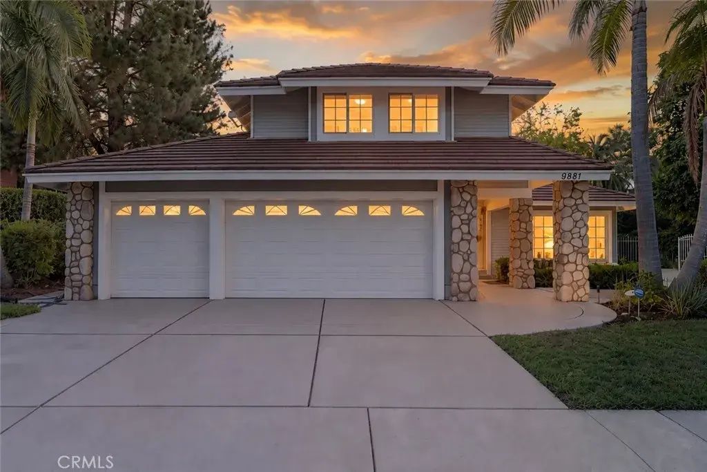 9881 Foxrun Drive, North Tustin