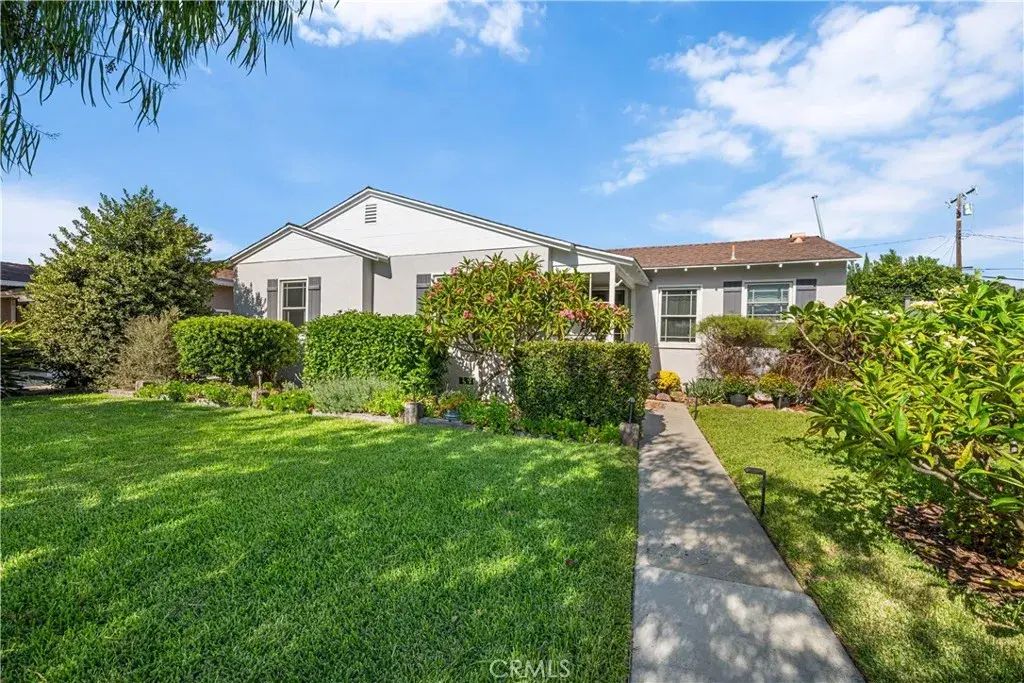 11221 Dicky Street, Whittier