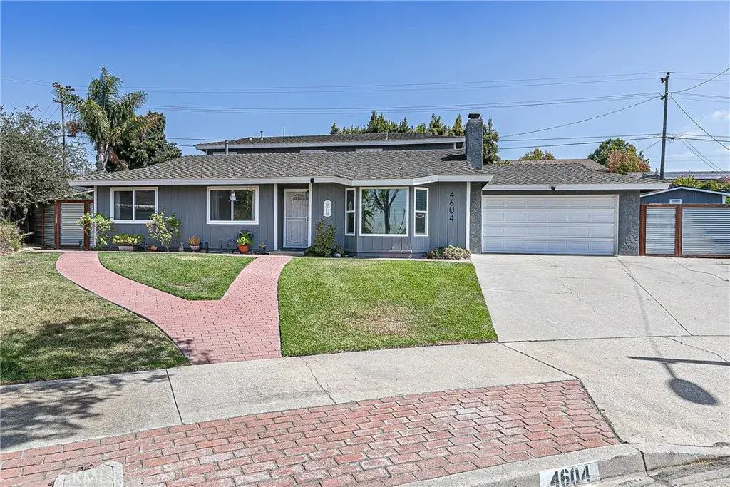 4604 Laurelwood, Santa Maria