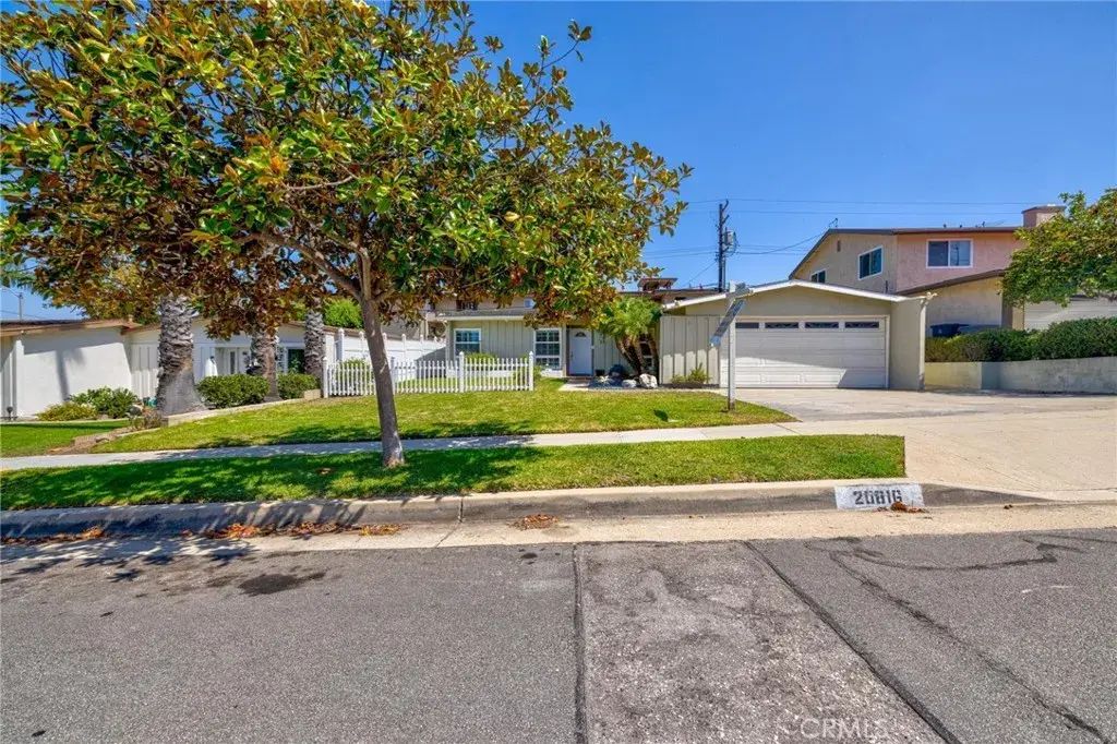 20816 Reynolds, Torrance