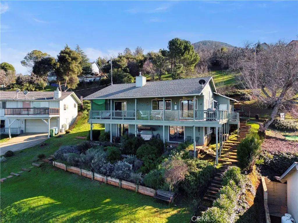 2901 Riviera Heights, Kelseyville