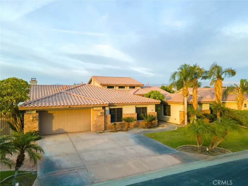 78910 Zenith Way, La Quinta