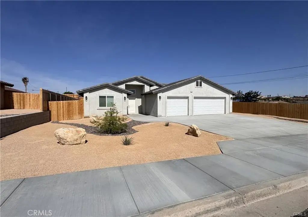 1220 Savanna Drive, Barstow