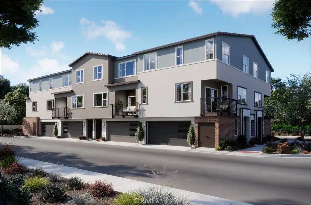 8351 White Gardenia Way, Corona