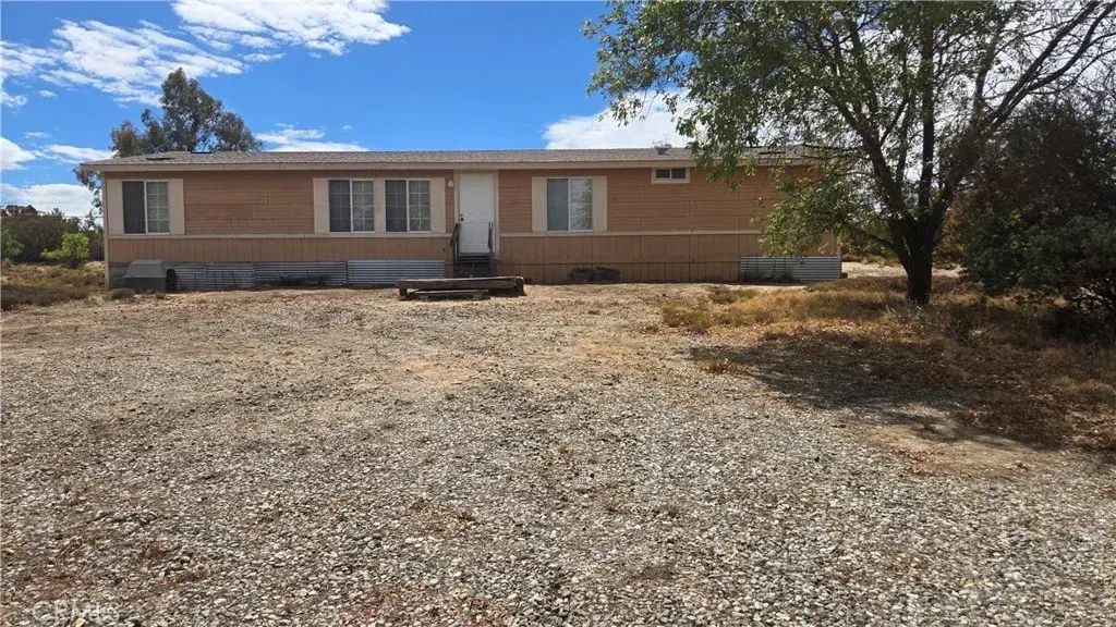 59441 Burnt Valley Road, Anza