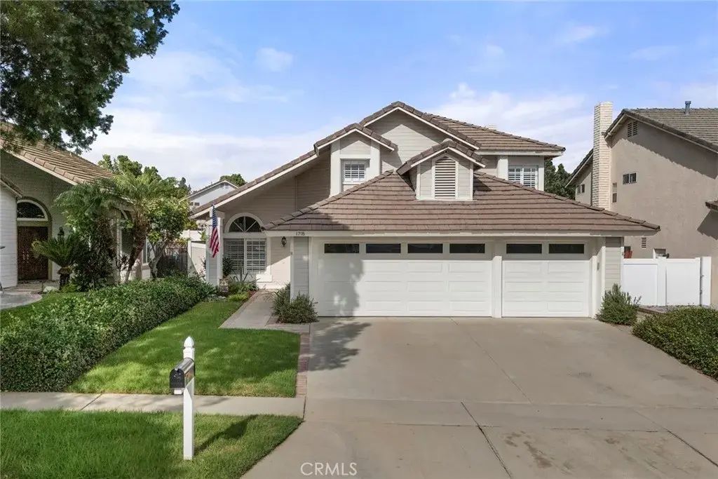 1718 Fairmont Dr, Corona