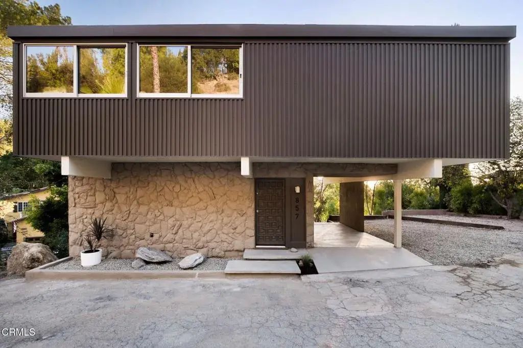 857 Montecito Drive, Los Angeles