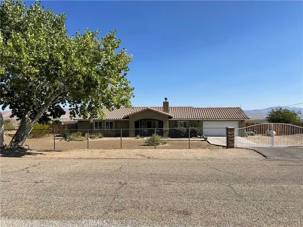 32868 Zircon Road, Lucerne Valley