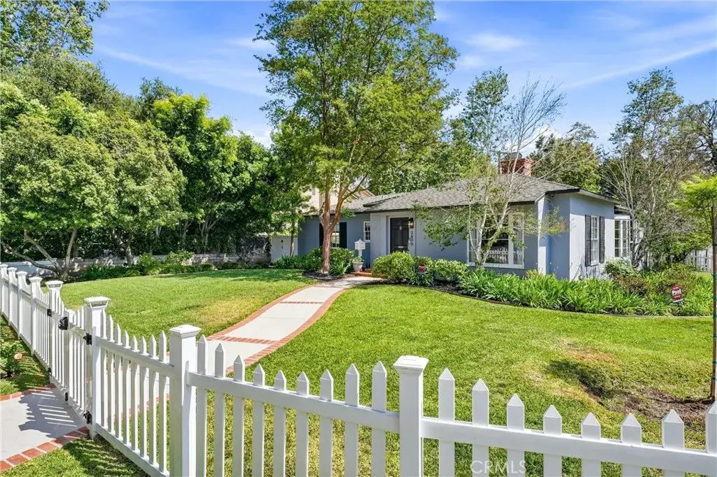 3600 Grayburn, Pasadena