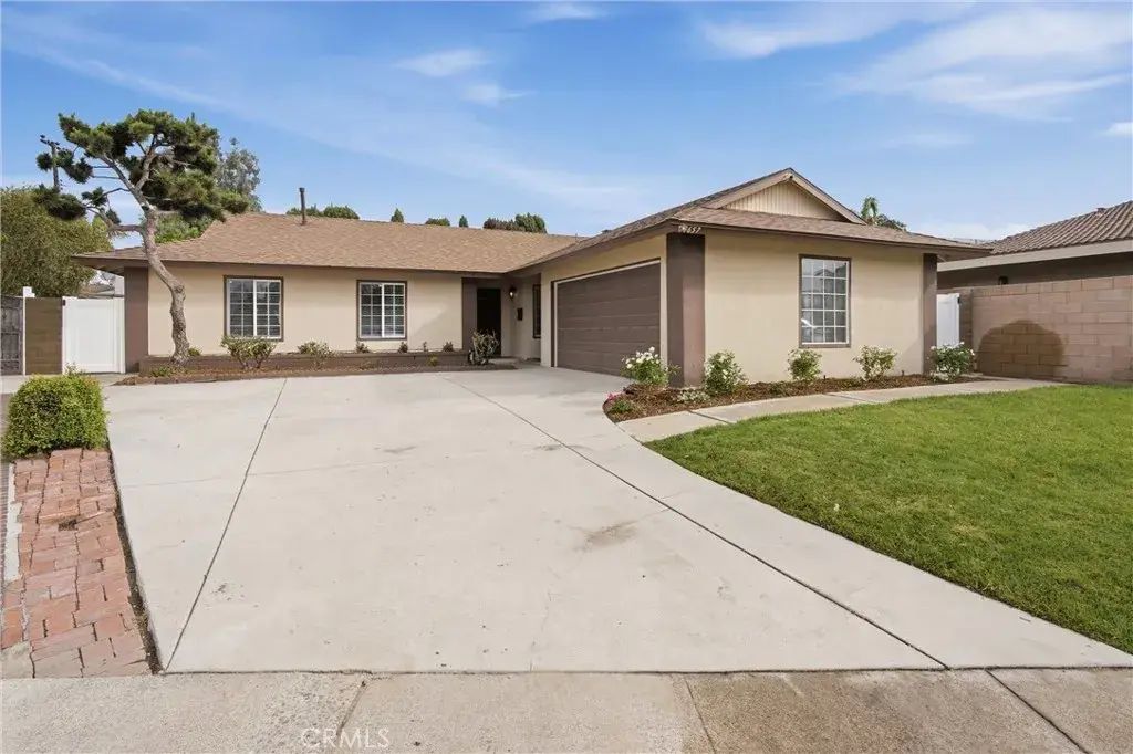 9657 Lark Circle, Fountain Valley