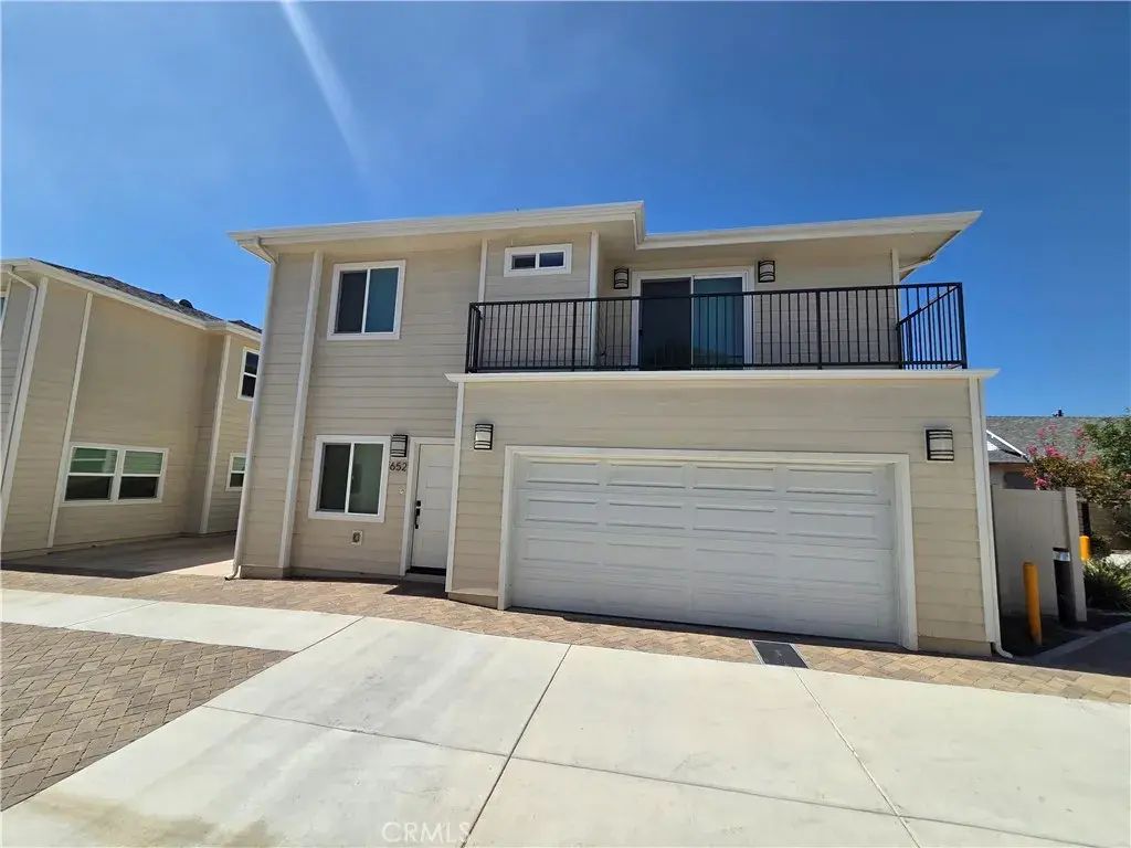 652 W Grand Avenue, Pomona