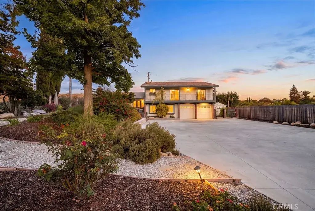 662 Valley View, Redlands