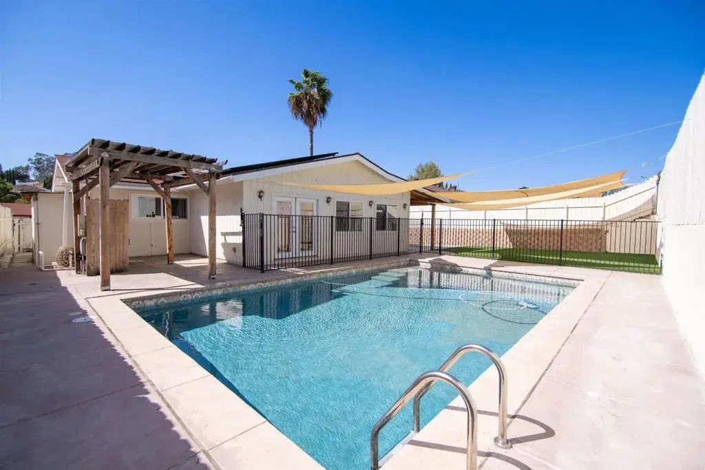 13553 Carriage Road, Poway