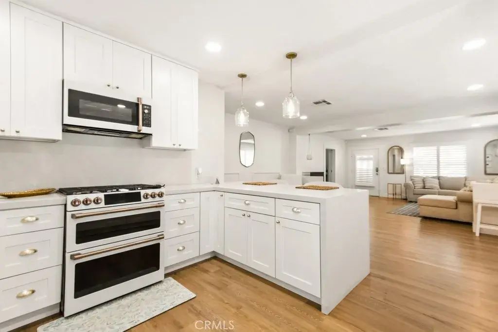 4226 Highland Place, Riverside