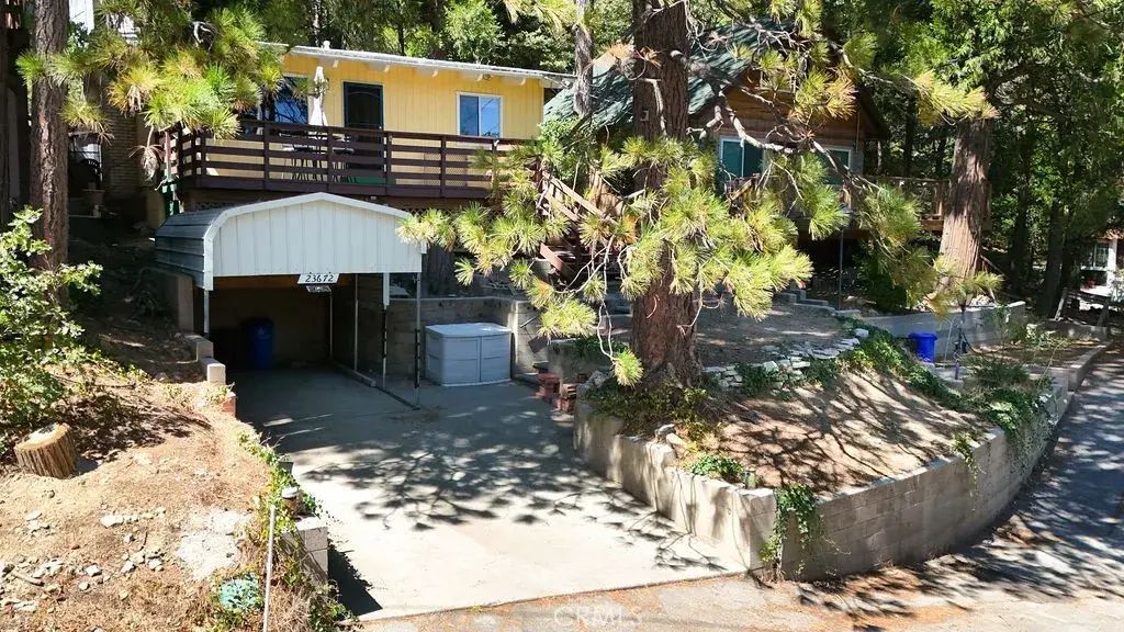 23672 Rocky Dell, Crestline