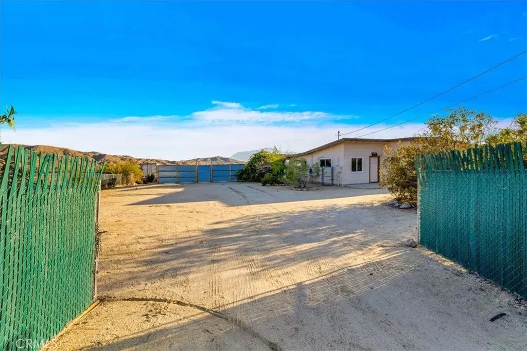 51039 Canyon Road, Morongo Valley