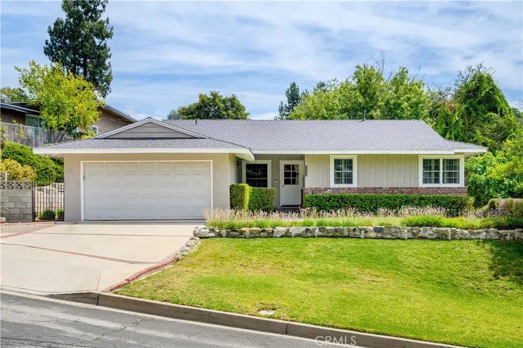 3948 Markridge Road, Glendale