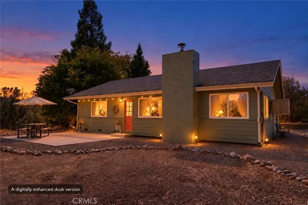 5327 Carleton, Mariposa