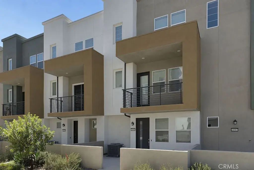 26989 Hummingbird, Valencia