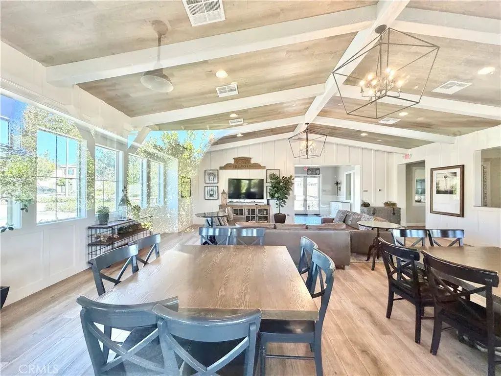 24242 Hazelnut Avenue, Murrieta