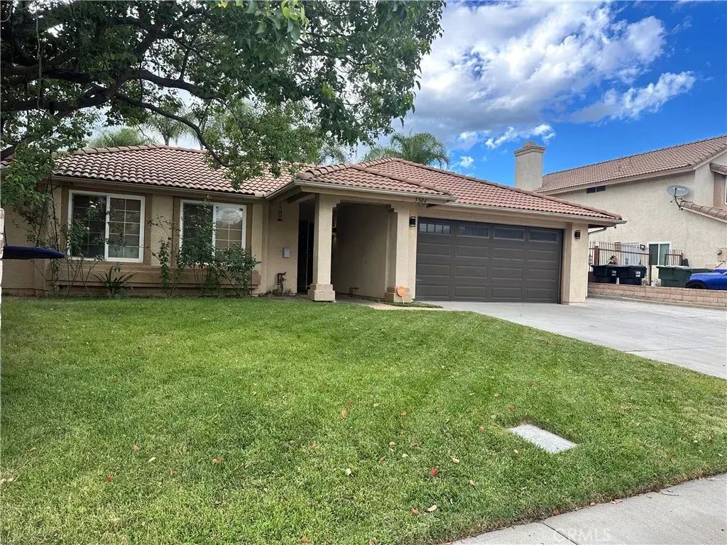 5504 N Mountain, San Bernardino