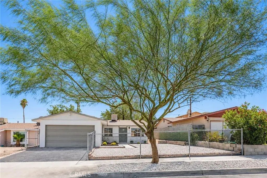 1732 De Anza Street, Barstow