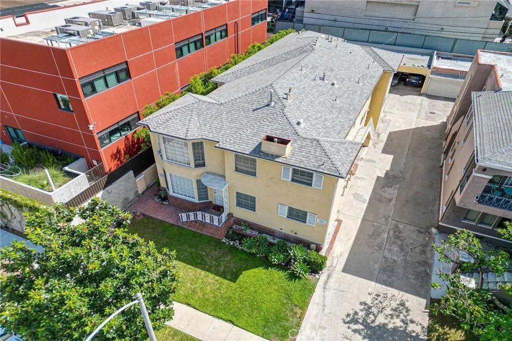1048 S Corning Street, Los Angeles