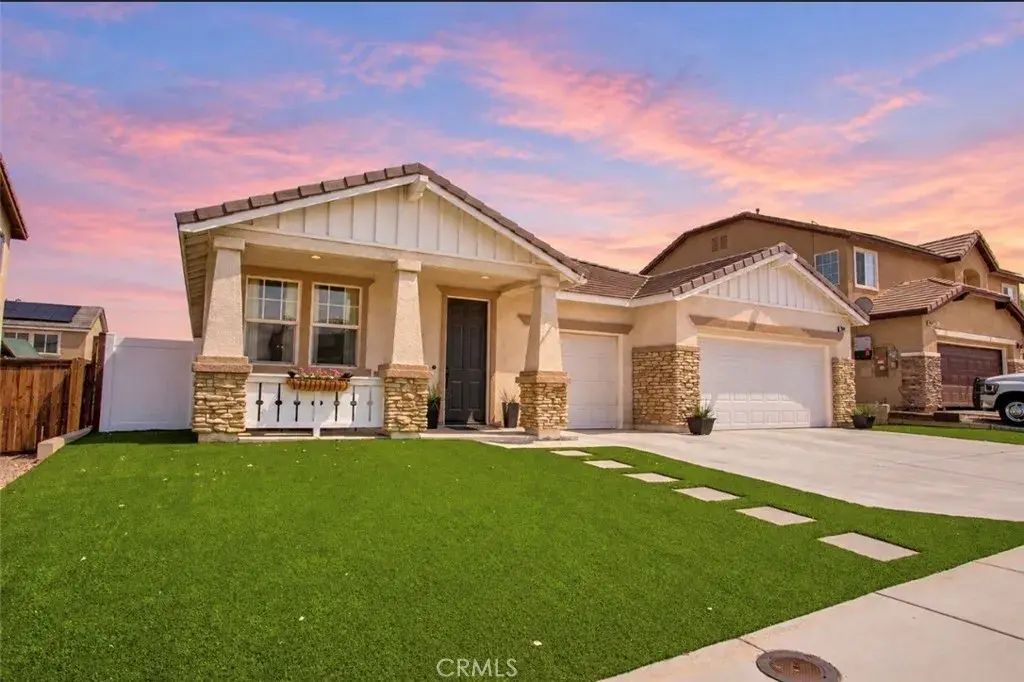 10645 Palomino Avenue, Hesperia