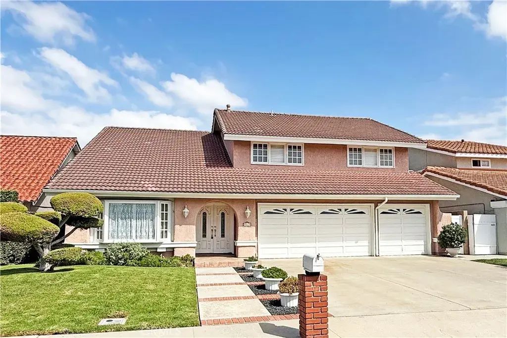 N/A, Fountain Valley
