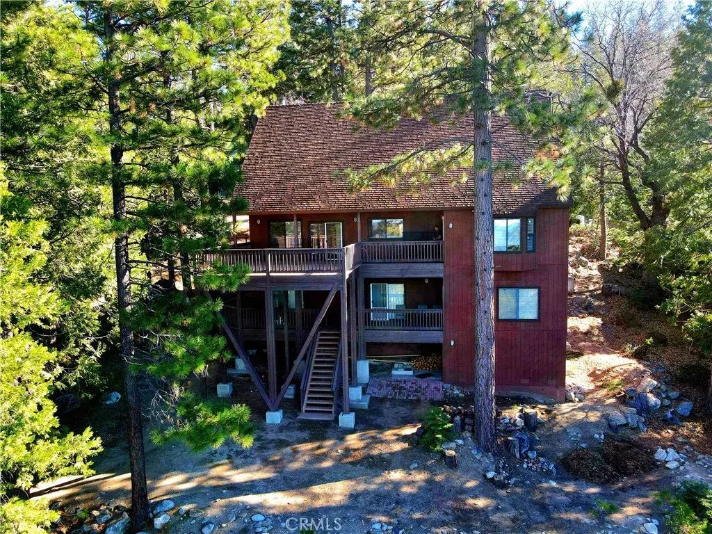 7501 Yosemite Park Way, Yosemite