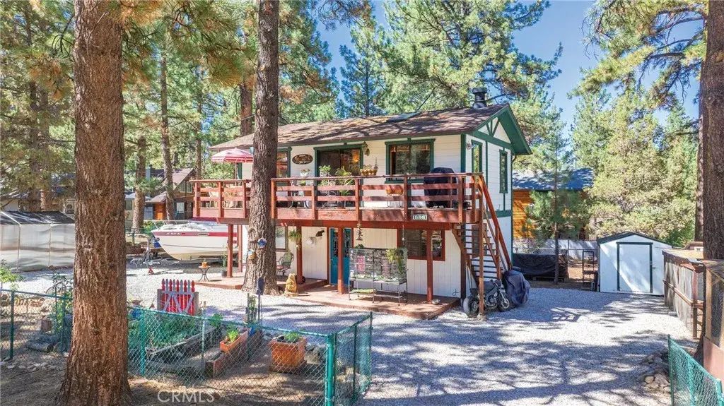 1971 Fern, Big Bear City